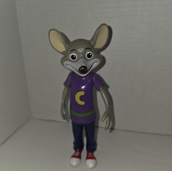 CEC Entertainment Chuck E. Cheese 7” Posable PVC Figure - Picture 1 of 4